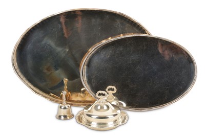 Lot 598 - An oval silver plated galleried tray, having...