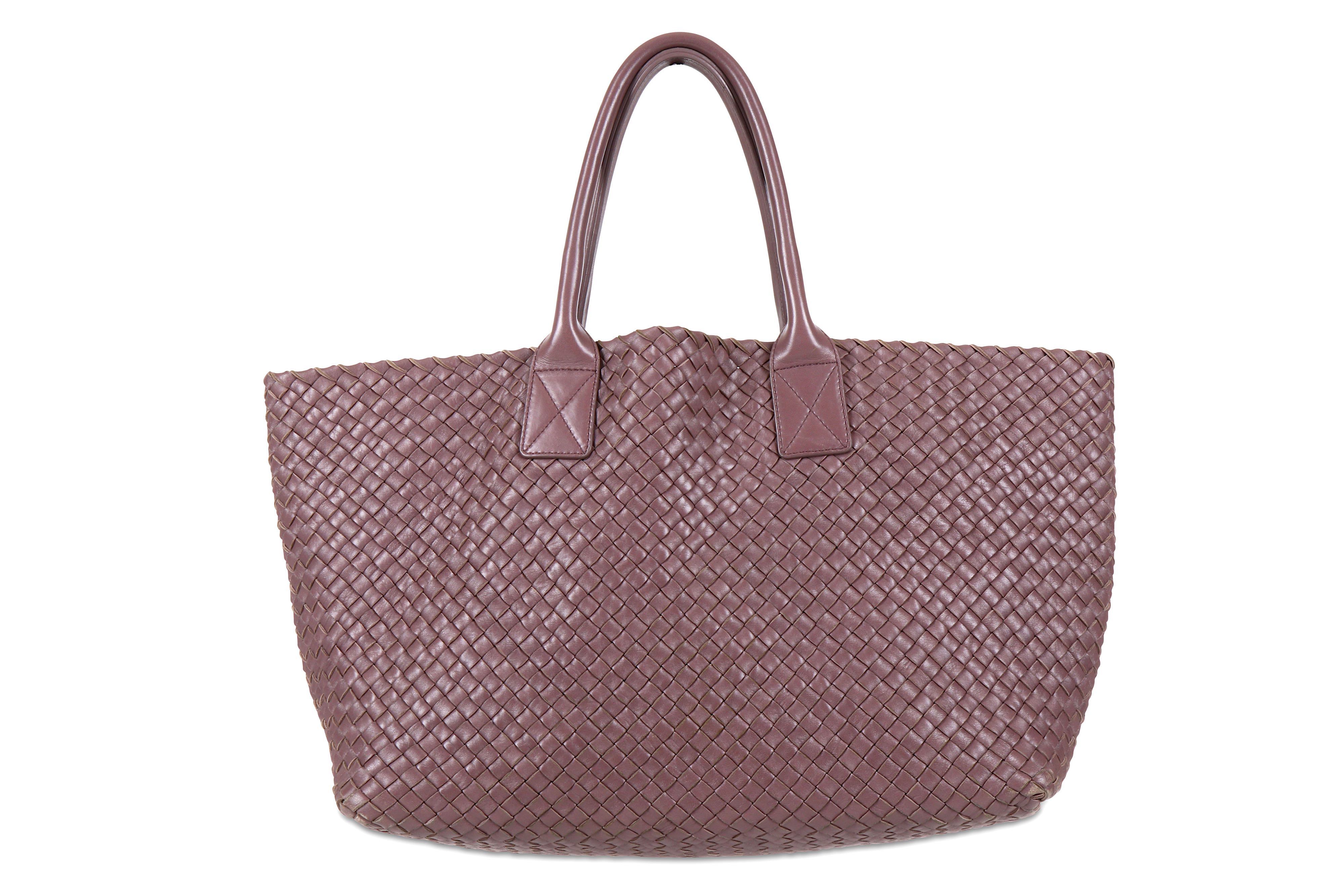 Lot 221 - Bottega Veneta Lilac Limited Edition