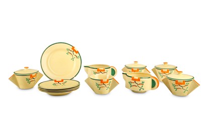 Lot 672 - A collection of Clarice Cliff 'Ravel' pattern...