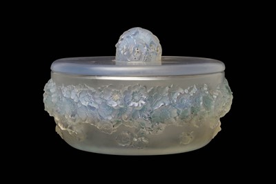 Lot 158 - A Rene Lalique frosted and polished opalescent...