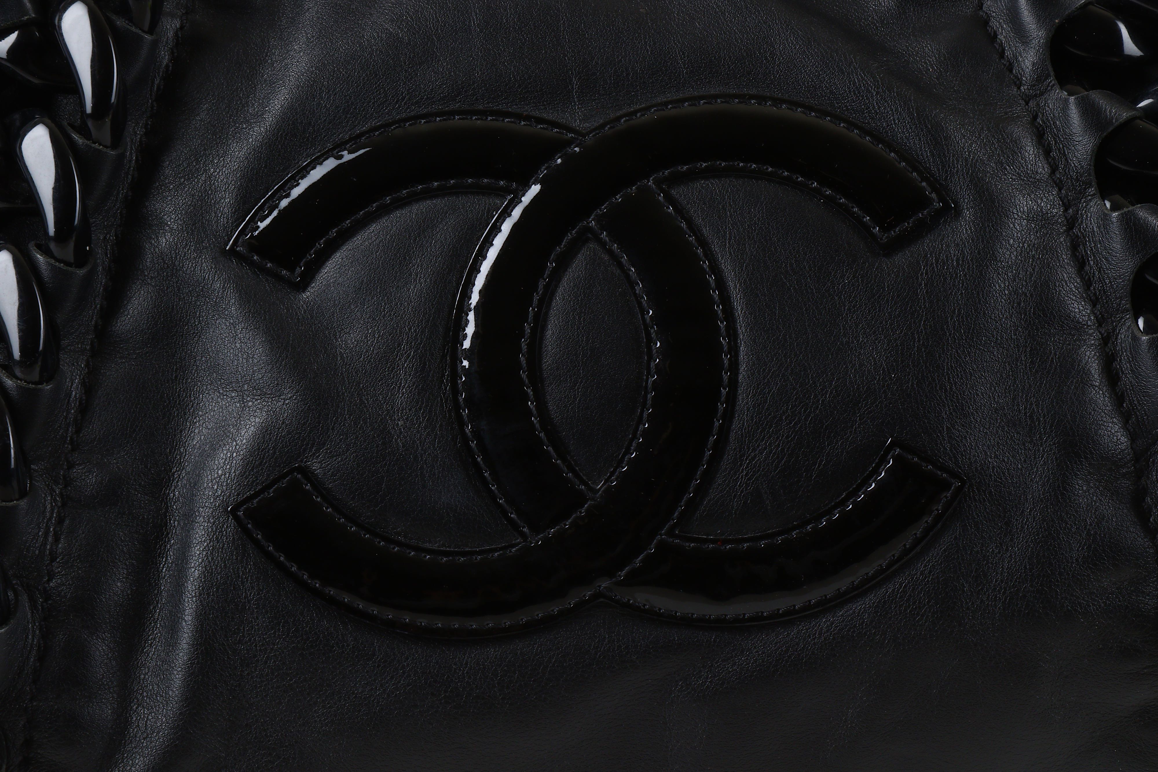 Chanel White Calfskin Leather Rhodoid Modern Chain Tote Bag