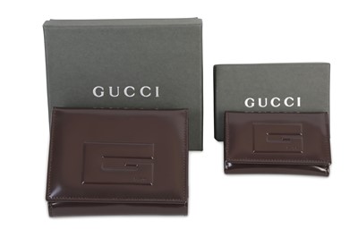 Lot 17 - Gucci Brown Leather Wallet and Key Holder Set,...