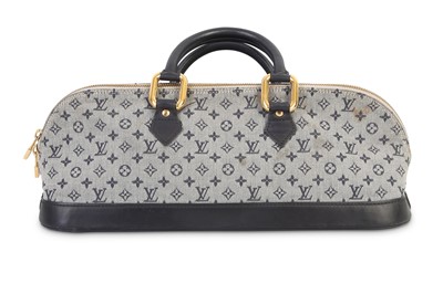 Lot 135 - Louis Vuitton Mini Lin Horizontal Alma, c....