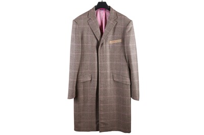 Lot 31 - Ozwald Boateng Men's Coat, Prince of Wales...