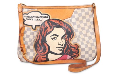 Lot 141 - Louis Vuitton Damier Azur  Siracusa MM, c....