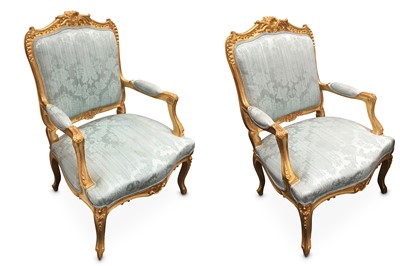 Lot 455 - A pair of Louis XV style French giltwood...