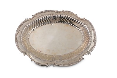 Lot 69 - A late 19th/early 20th century French 950...