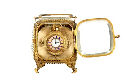 Lot 82 - AN 18K YELLOW GOLD HALF HUNTER POCKET...