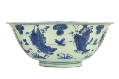 Lot 213 - A CHINESE BLUE AND WHITE 'NINE IMMORTALS' BOWL....