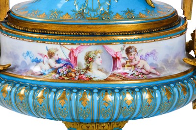 Lot 105 - A LATE 19TH CENTURY SEVRES STYLE PORCELAIN AND...