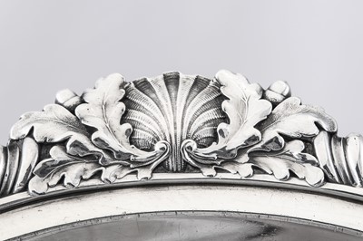 Lot 95 - A George IV sterling silver entrée dish base,...