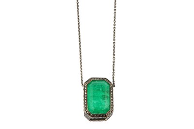 Lot 78 - An emerald and coloured diamond pendant...