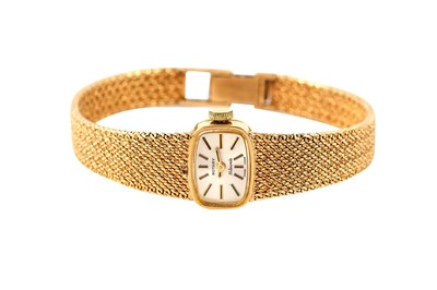 Lot 92 - ROTARY. A 9K YELLOW GOLD MANUAL BRACELET WATCH...