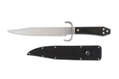 Lot 116 - A modern Bowie knife, designed by Bill Bagwell...