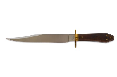 Lot 121 - A modern Bowie knife designed by Bill Bagwell...