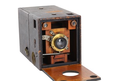 Lot 91 - Kodak Bull's Eye No.4 Special Roll Film Camera...