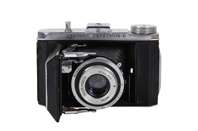Lot 49 - A Kershaw Peregrine-II Folding Camera Serial...