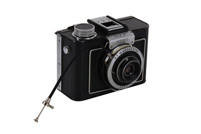 Lot 55 - A Envoy Wide Angle Camera Serial No: 2876 Date:...