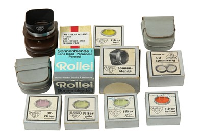 Lot 77 - A Collection of Rolleiflex Accessories &...