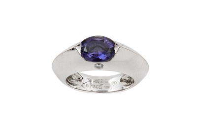 Lot 116 - An iolite and diamond ring, by Piaget The...