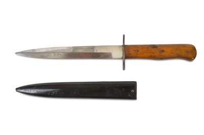 Lot 142 - A WW1 era German boot or fighting knife....