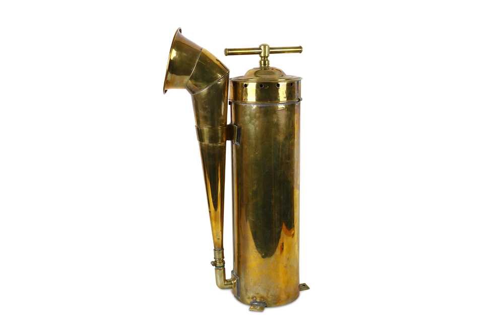 Lot 188 - A Royal Navy manually-operated ship fog horn,...