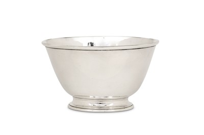 Lot 92 - A Victorian sterling silver footed bowl,...
